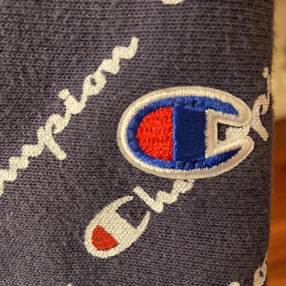 Womens Champion Reverse Weave Allover Logo Hoodie - Picture 4 of 7